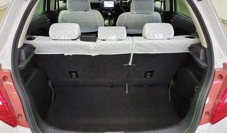 Mazda Demio full
