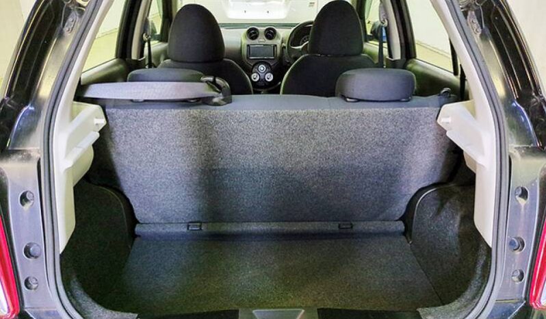 Nissan March full