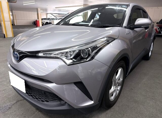 Toyota CH-R Hybrid full