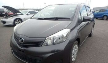 Toyota Vitz full