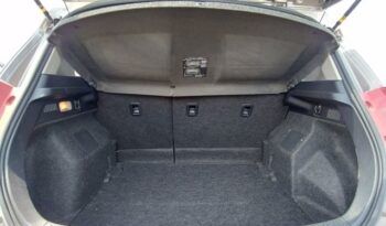Toyota Auris full