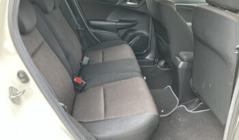 Honda Fit Hybrid full