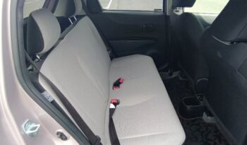 Toyota Vitz full
