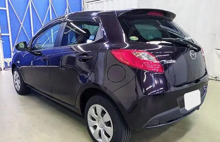 Mazda Demio full