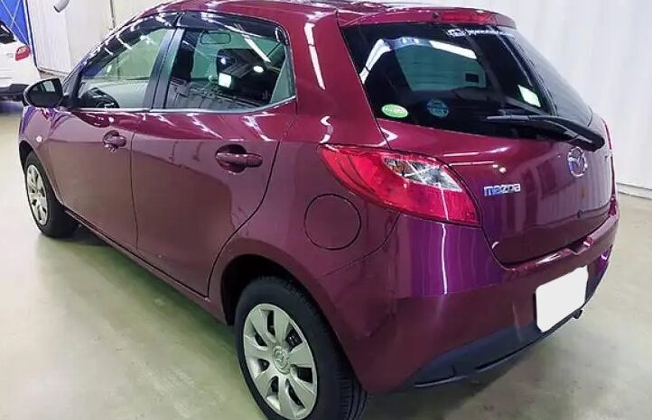 Mazda Demio full