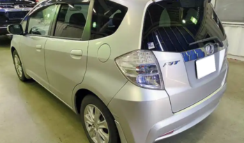 Honda Fit Hybrid full