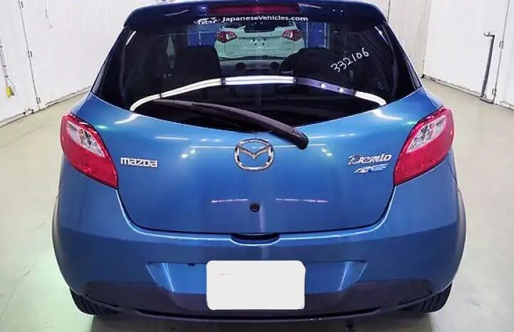 Mazda Demio full