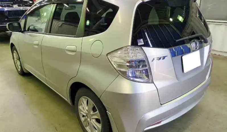 Honda Fit Hybrid full