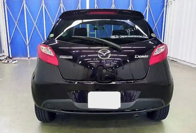 Mazda Demio full