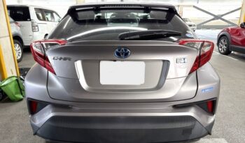 Toyota CH-R Hybrid full