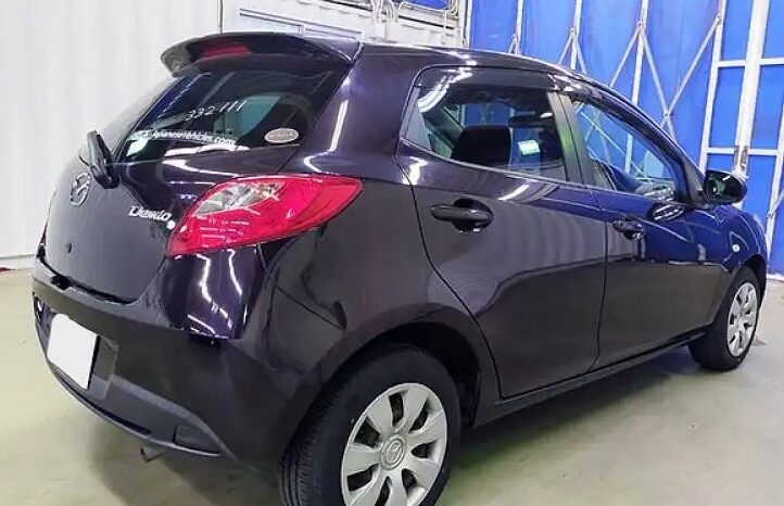 Mazda Demio full