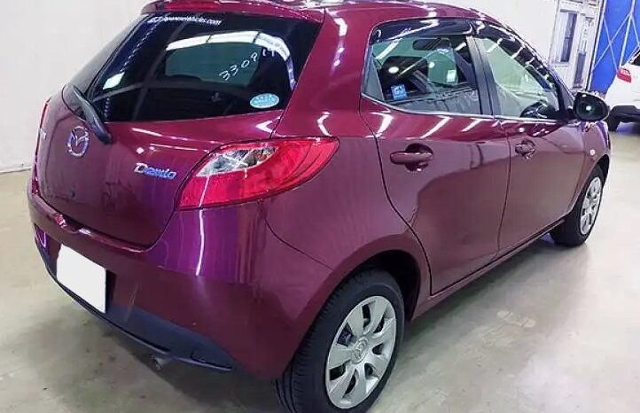 Mazda Demio full