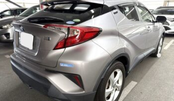 Toyota CH-R Hybrid full