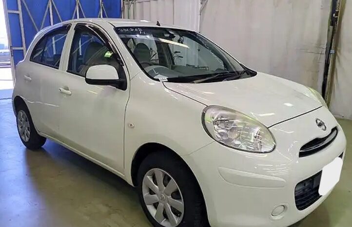 Nissan March full