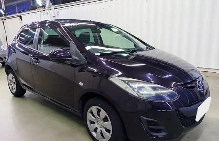 Mazda Demio full