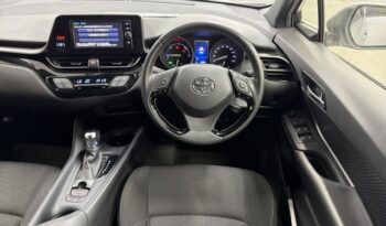 Toyota CH-R Hybrid full