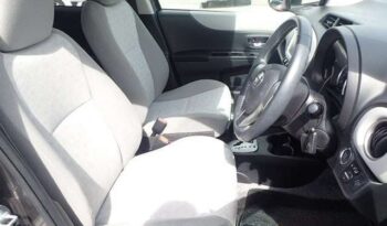 Toyota Vitz full