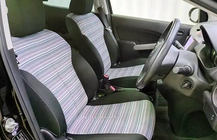 Mazda Demio full